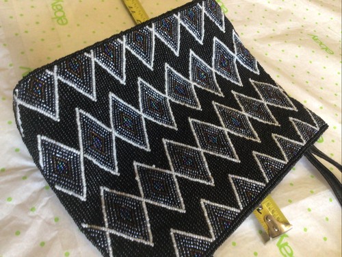 Heavy Beaded Small Purse Beautiful Unique - Picture 11 of 11