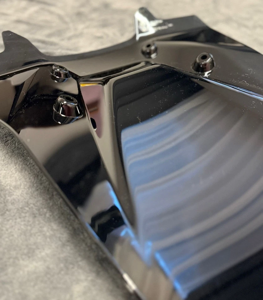 R1300GS Windschild Hoch Getönt – 77338829218 - Bild 4 von 4