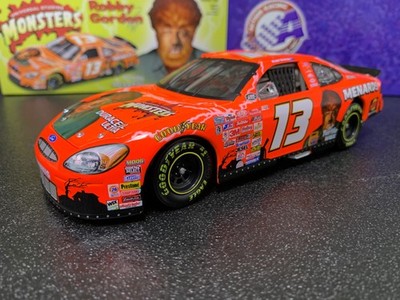 ACTION ROBBY GORDON #13 MENARDS / THE WOLF MAN 2000 FORD TAURUS 1:24