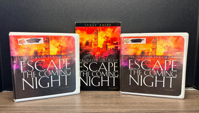Dr. David Jeremiah ''Escape the Coming Night'' CD Set | Vol 1 & 2 + Study Guide