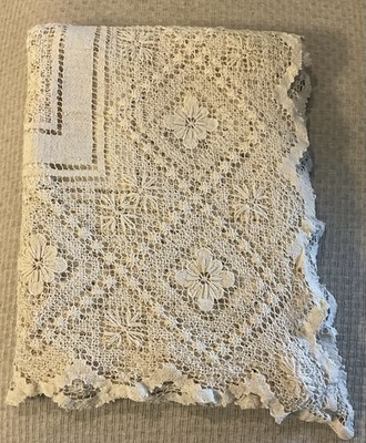 Beautiful Crochet Effect Machine Made Tablecloth 80  X 65  Cream 