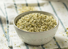 Hulled Hemp Seeds 1kg - Shelled Hemp Hearts Ready to Eat Edible For Human Consu
