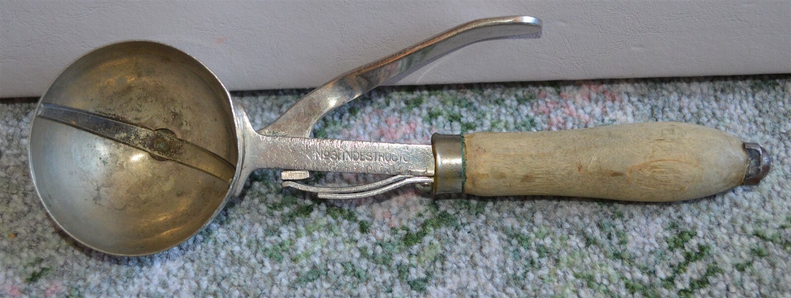 3 Benedict Indestructo ice cream scoop LEAF SPRING operated mechanism