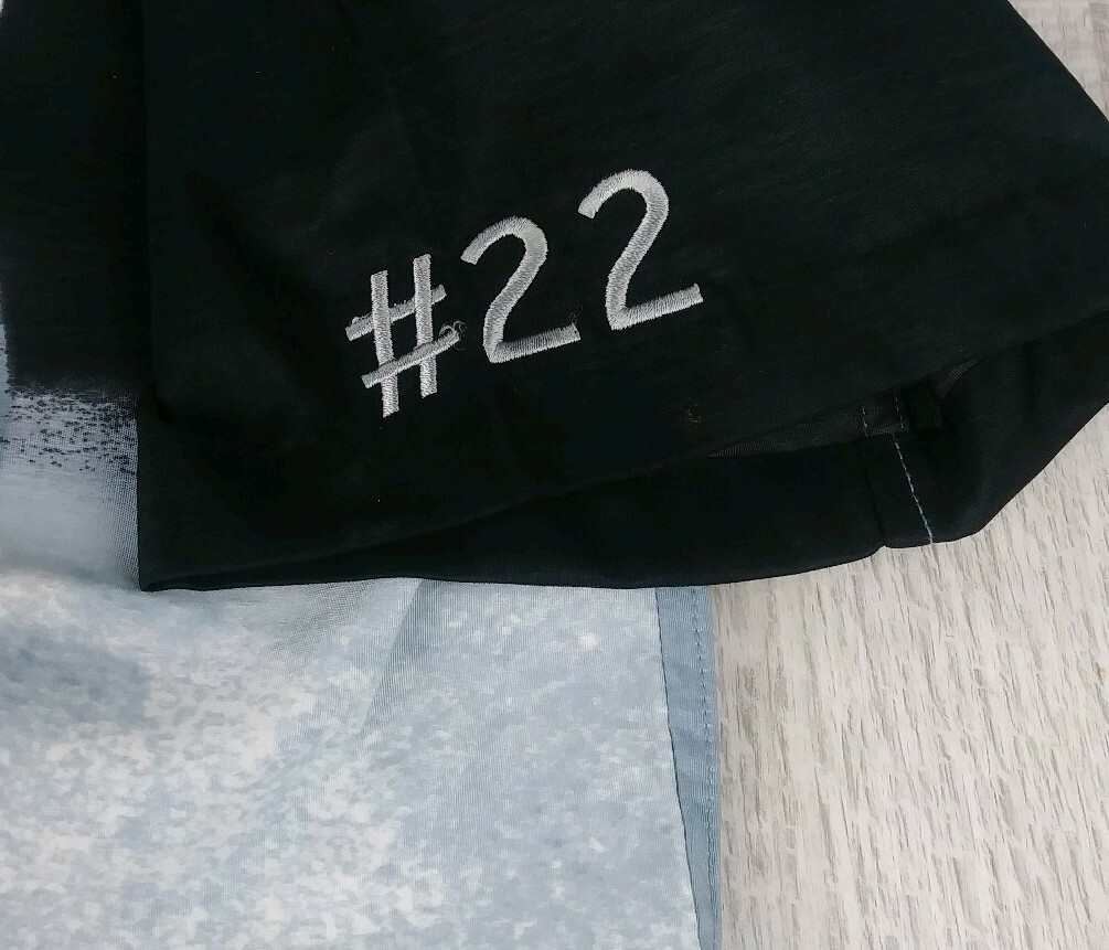 Picture 11 of 12