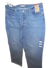 Levi's BLUE Women's Plus Size 22W High-Rise Wedgie Straight Cropped Jeans (B9)