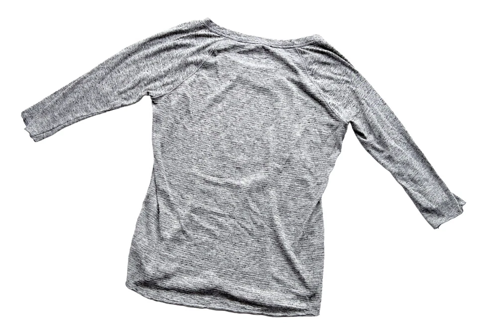 Camisa Top Atlética Athleta Manga 3/4 Para Mujer Talla Mediana M Gris Mezcla de Poliéster Foto 2 de 4