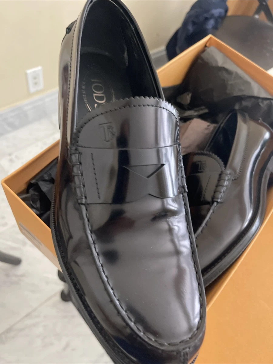 Patent hotsell black loafers