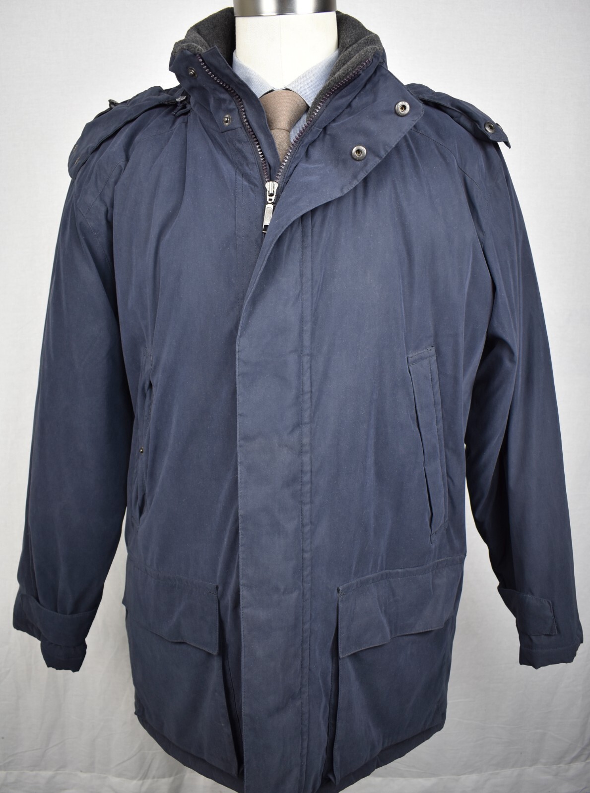 Aberdeen Collection Solid Blue Polyester/Nylon Bl… - image 1