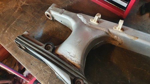 Kawasaki KXF Suzuki RMZ 250 Swingarm 04 - 06 - Picture 2 of 12