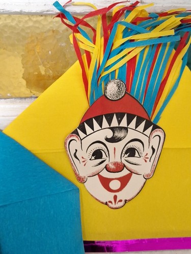 3 New Vintage Party Hats Crepe Paper Fringe Foil Seal New Year's Eve Hats 1950s - Picture 4 of 9