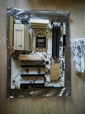 ASUS B650E MAX GAMING WIFI W AM5 DDR5 ATX Motherboard Boxed WiFi Antenna