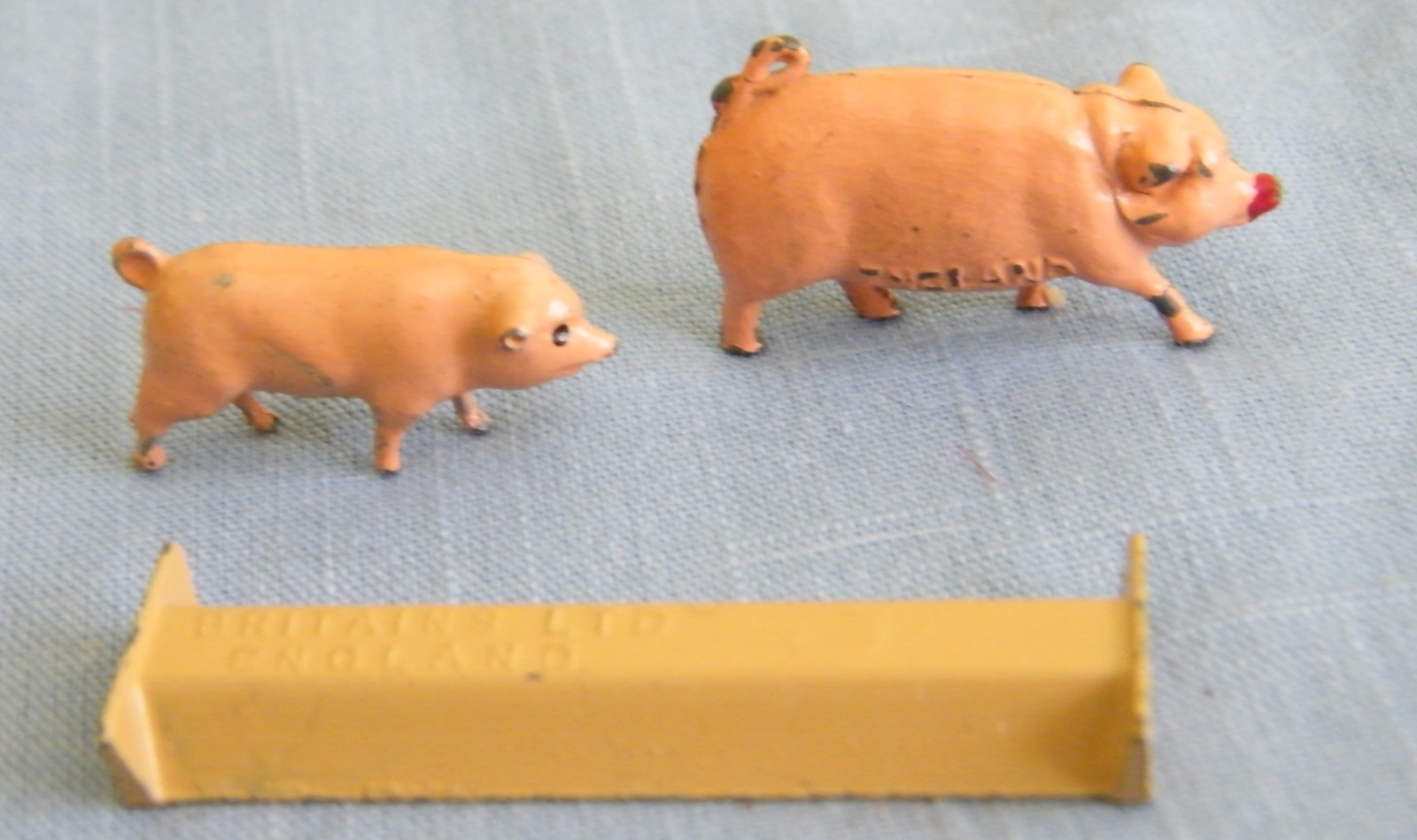 Picture 13 of 24