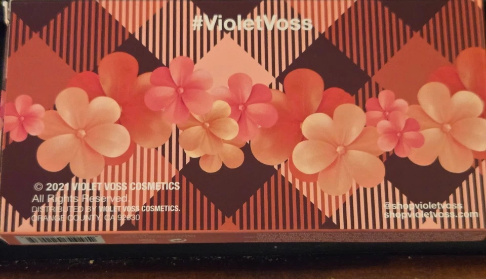 VIOLET VOSS Windflower Fun Sized Eye Shadow Palette New in Box - Image 2 of 2