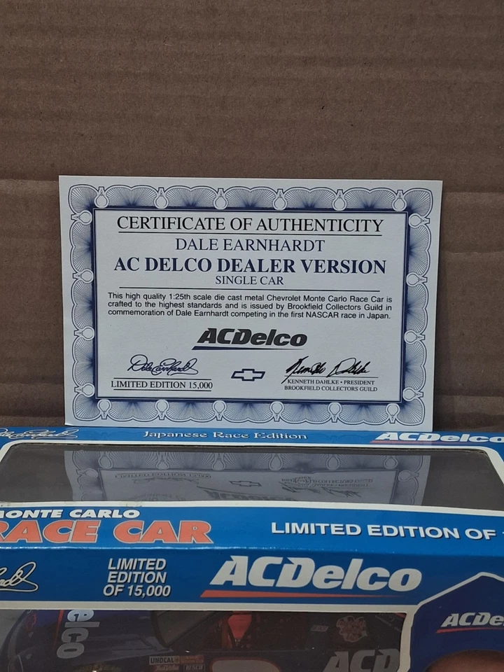 Coche de carreras Dale Earnhardt AcDelco #3 1995 diecast Monte Carlo 1 de 15.000 con certificado de autenticidad Foto 2 de 4