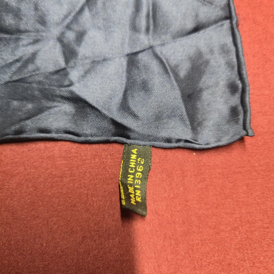 Pañuelo Pañuelo Pañuelo Vintage Azul-Negro 100% Seda Enrollado a Mano Cuadrado de Bolsillo 17" Foto 2 de 4