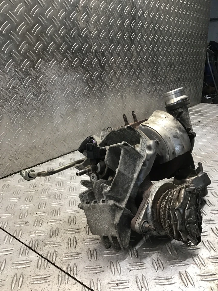 Turbolader Renault Megane III Grandtour (Z) 1.5 dCi 78kW 106PS 54399700087 K9K - Bild 4 von 4