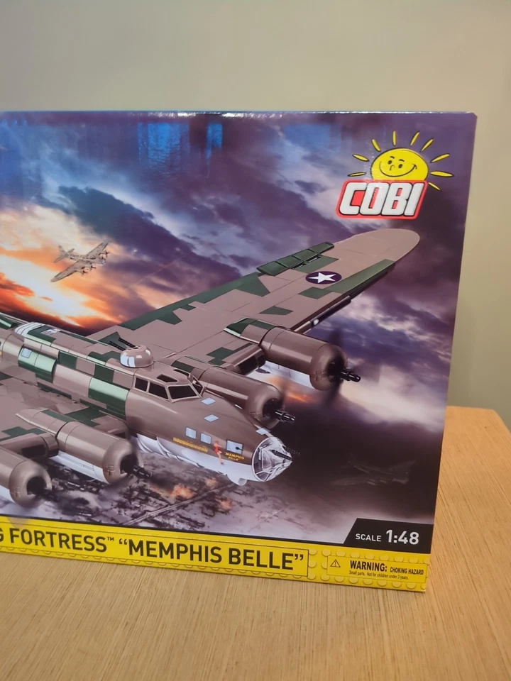COBI-5749 WWII Boeing B-17 Flying Fortress Model Plane Building Bricks 1371Pcs - Image 4 of 4