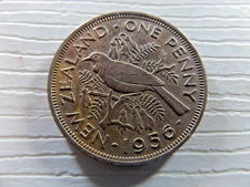 NEW ZEALAND 1956 No Sholder Strap Penny