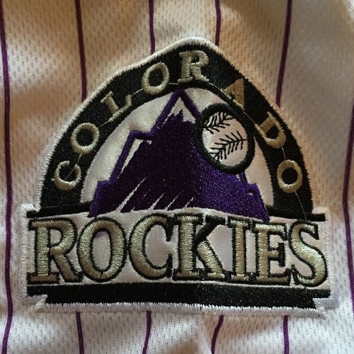 CARLOS GONZALEZ CARGO COLORADO ROCKIES SIGNED Jersey JSA/COA J15928 - Picture 6 of 8