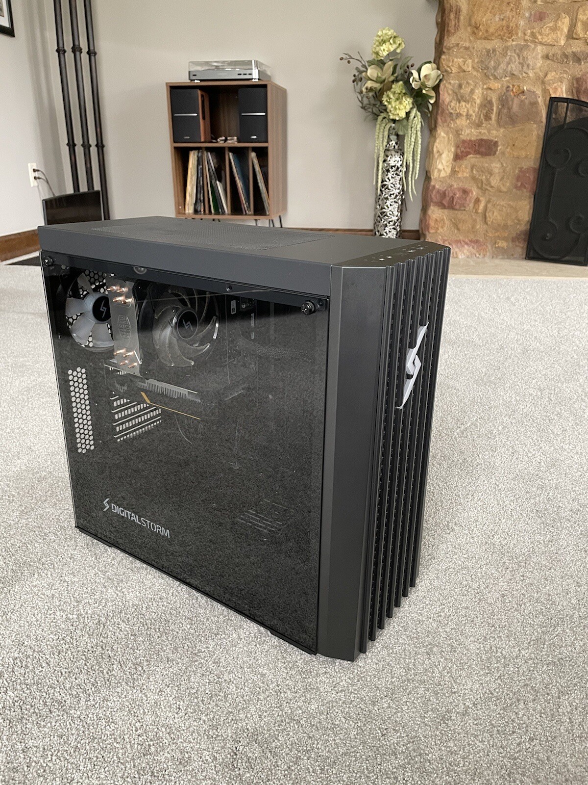 Picture 1 of 4