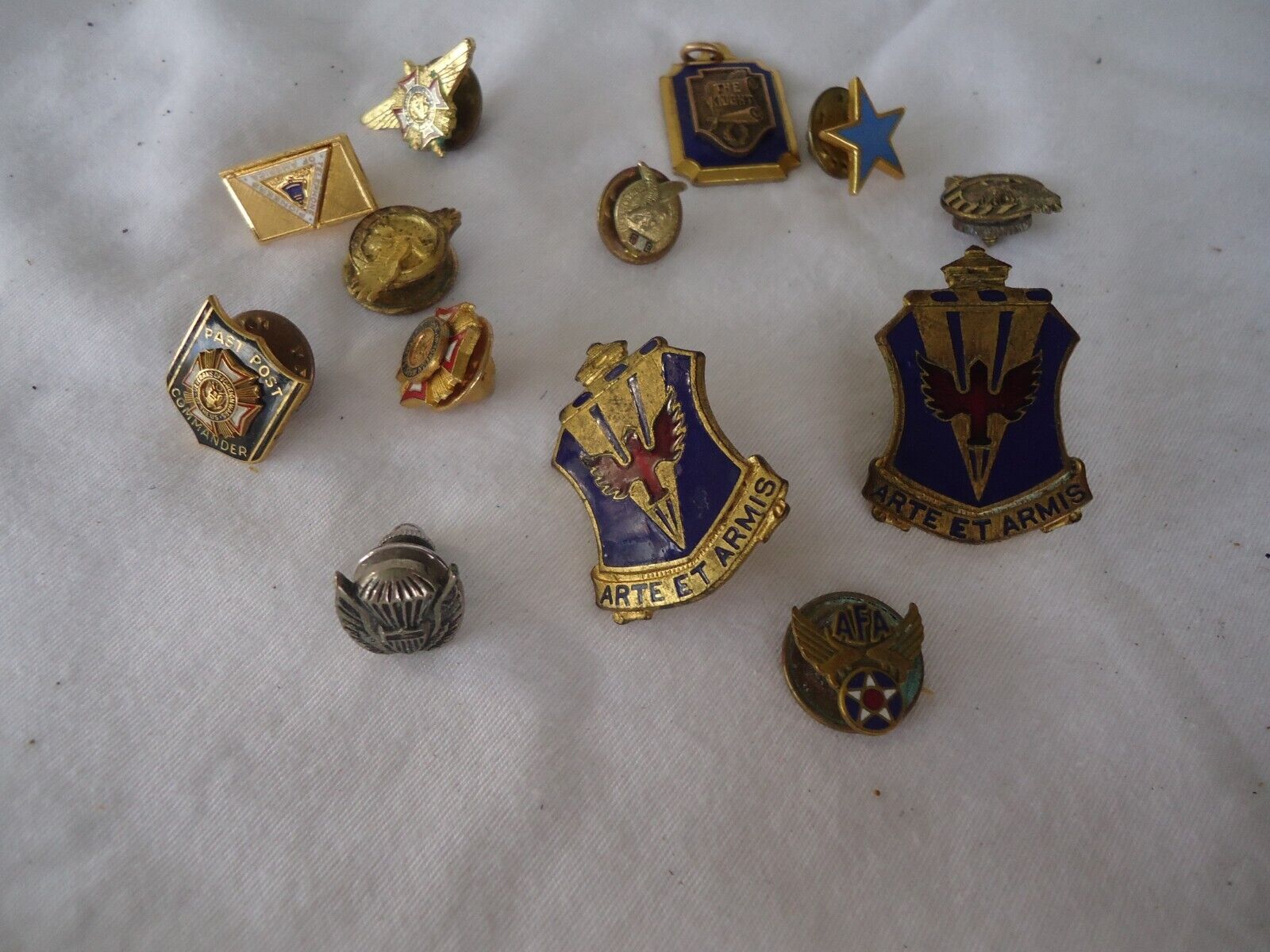 Vintage Antique Service Pins Pendant Military Box Lot