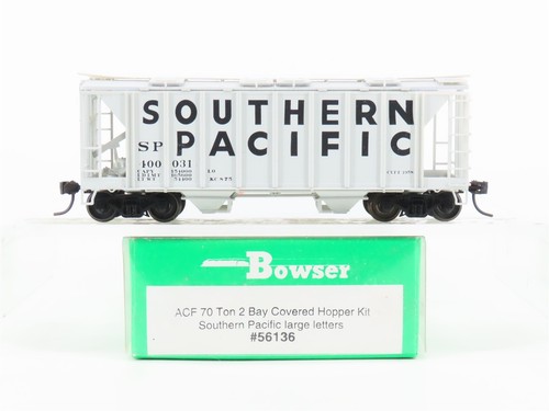 Tolva cubierta de 2 bahías escala HO Bowser 56136 SP Southern Pacific #400031 - Actualizada | Zustand: Used