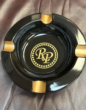 Exclusive 4-Cigar Rocky Patel Round Ceramic Ashtray Black/Gold