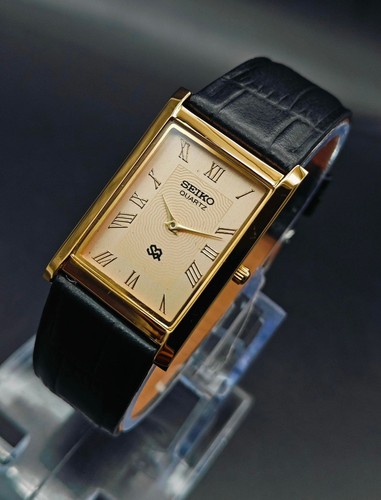 Rare Vintage Seiko Slim Quartz Men's Wrist Watch