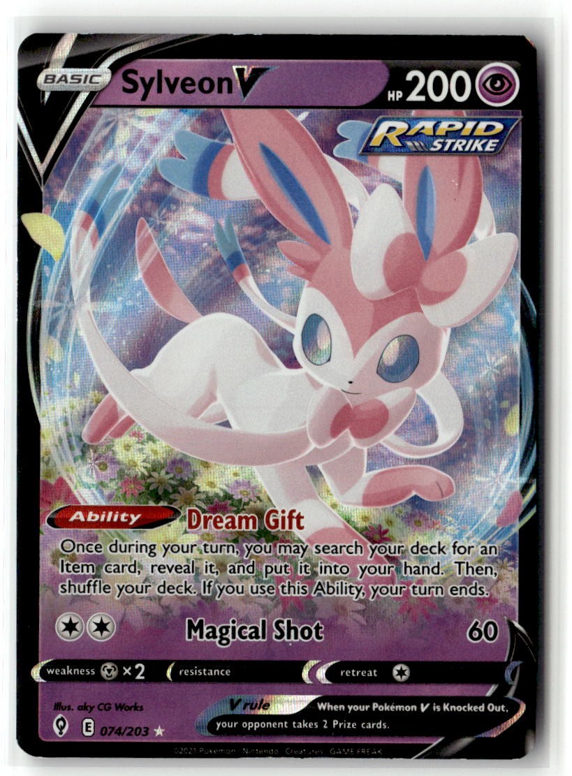 Sylveon V SWSH07: Evolving Skies 074/203 Ultra Rare Holofoil NM