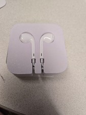 ORIGINAL AUTHENTIC APPLE IPOD, IPHONE WIRED EAR BUDS