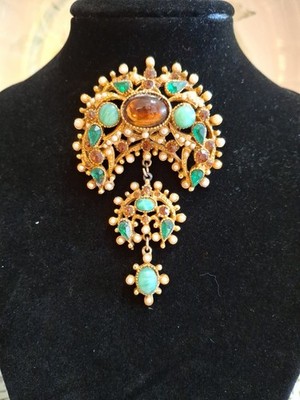 CORO RARE Vintage Renaissance Multicolor Multistone & Pearl Brooch