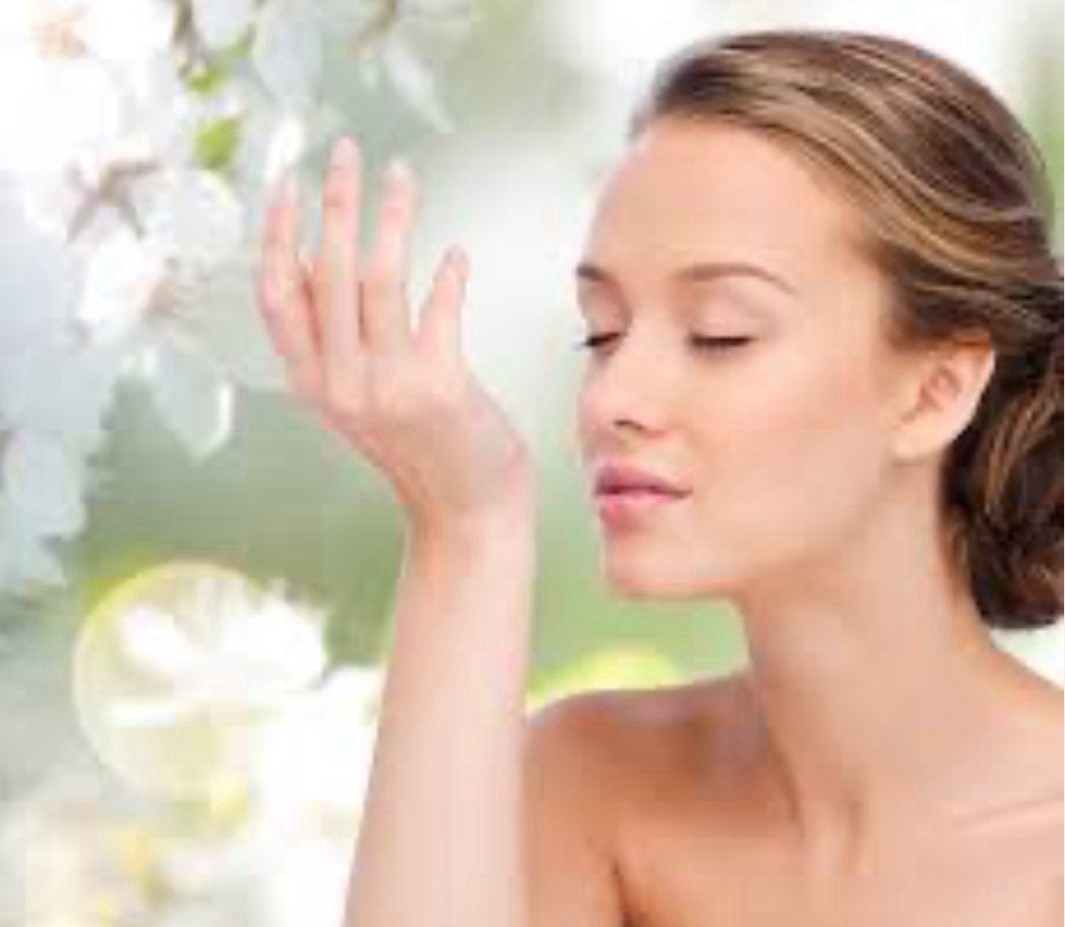 Victoria's Secret Bombshell Seduction Eau De Parfum Rich Niche For Women 100 ML