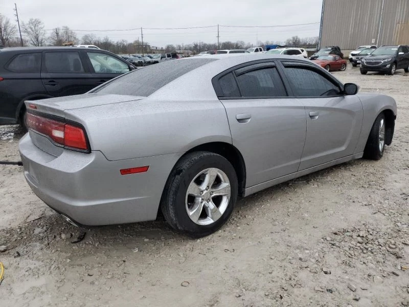 Radio y calentador de placa frontal de control de temperatura para cargador 11-14 3242189 Foto 3 de 4
