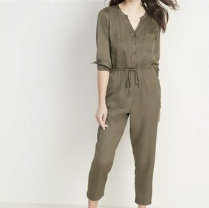 old navy jumpsuit green
