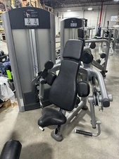 Life Fitness Bilateral Biceps Curl Signature Series
