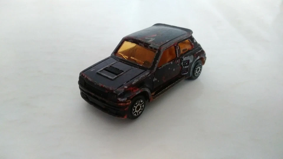 LOTTO 14 MODELLINI MAJORETTE  - Immagine 3 di 4