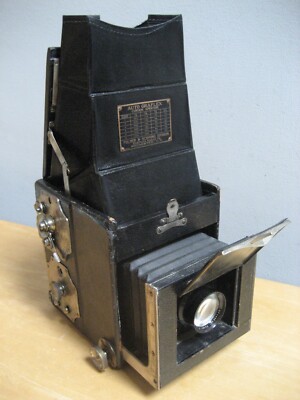 Antique Auto Graflex Curtain Aperture Camera Wallensak Velostgmat Series II Lens