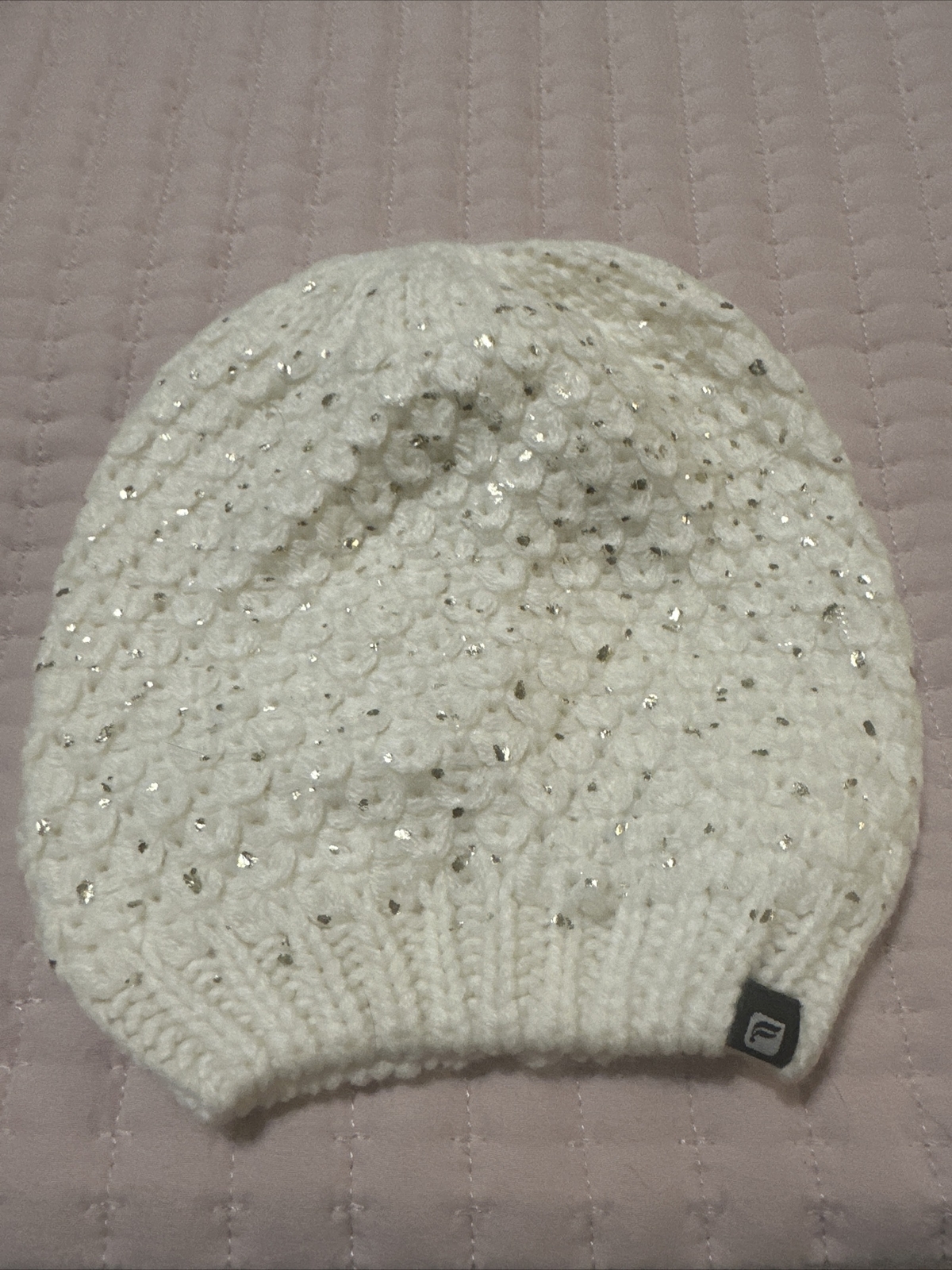 fabletics beanie - image 1