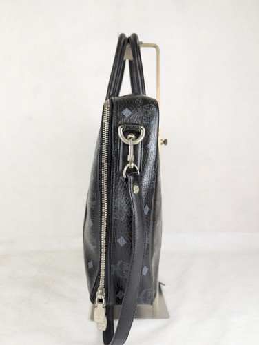 Authentic MCM Black Leather Visetos Document Messenger Laptop Bag Made in Korea - Picture 3 of 23
