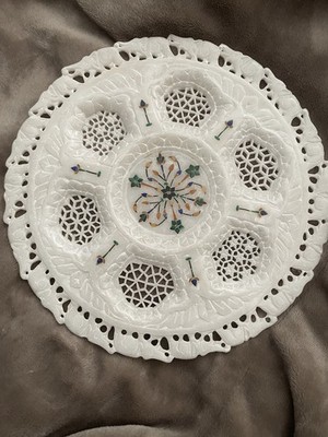 Handmade Marble Tray with Real Gemstone Inlay Work (Pietradura)