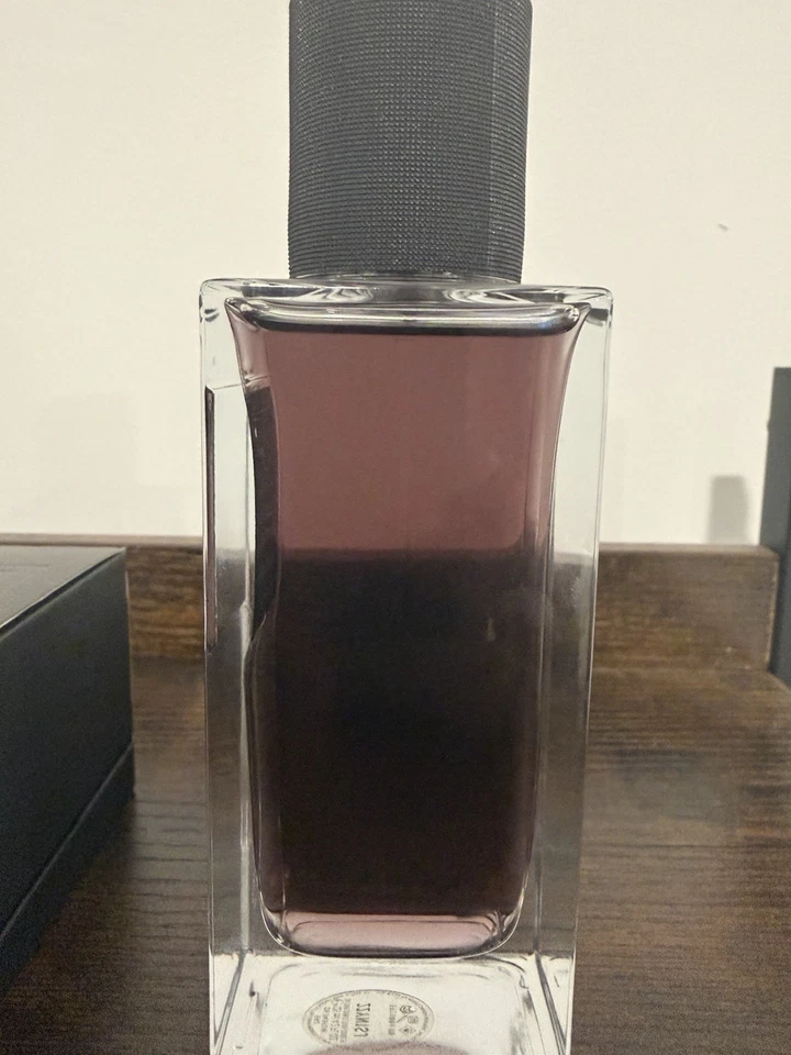 Yves Saint Laurent Muse Inspiring Ink Eau de Parfum 4,2 oz (125 ml) Foto 3 de 4