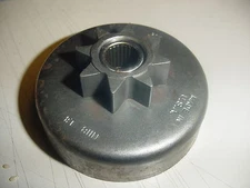 SEARS CRAFTSMAN 3.7 AND POWER SHARP CHAINSAW CLUTCH DRUM ----- BOX 700A
