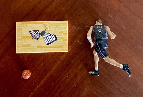 McFarlane Toys JASON KIDD DALLAS MAVERICKS 2003 NBA Basketball HOF Mini 3" - Foto 7 di 8
