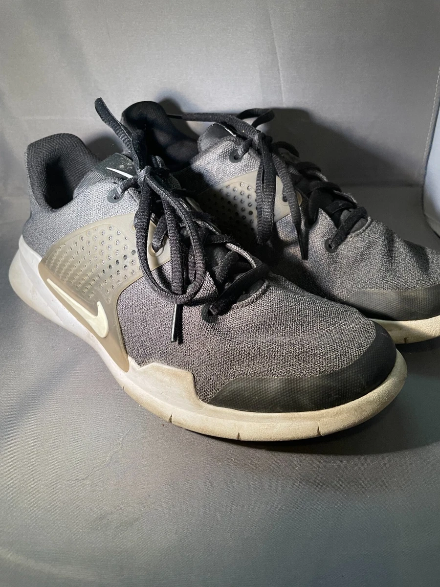 Nike arrowz amazon online