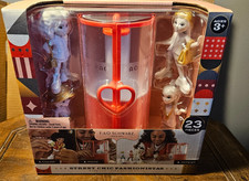 FAO Schwarz Street Chic Fashionistas Wash-And-Color Design Dolls 23pc - ages 3 