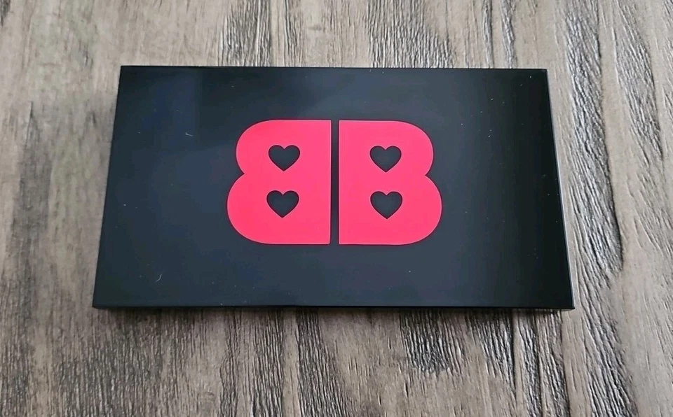 Betty Boop That's So Betty Eyeshadow Palette NIB - LIMITED EDITION! - Image 2 of 4