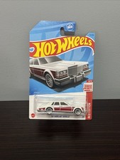 2023 Hot Wheels 164 Hw Red Edition 812 White 82 Cadillac Seville Hw9