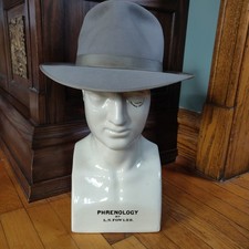 True Vintage 1940s Lee "Adventure" Grey Fedora Hat Teardrop Gangster 73/8 Sharp!