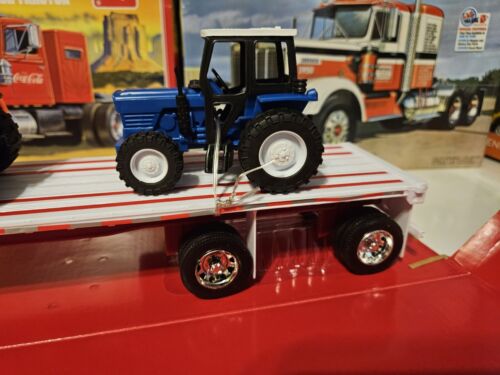 1/32 Scale Diecast Replica By NewRay Peterbilt Model 387 With Flat Bed Trailer - Picture 5 of 21