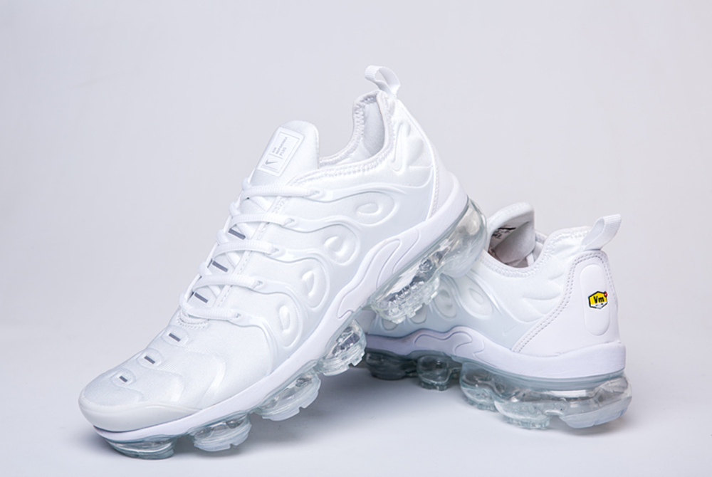 Nike Air Vapormax Plus TN Ultra Men's Running Trainers Shoes White